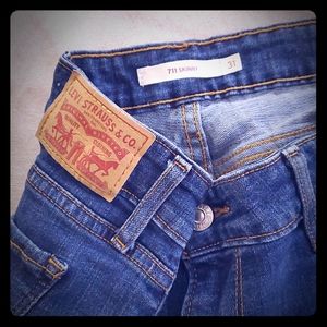 Levi Strauss 711 Skinny Jeans